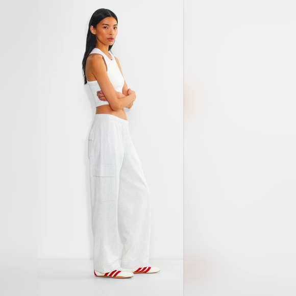 Aritzia Pants - Aritzia Wide Leg Pants in White